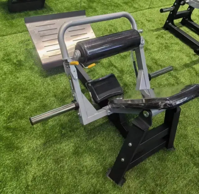 Commercial Hip Thrust Machine (NS119) – Nassau Sports